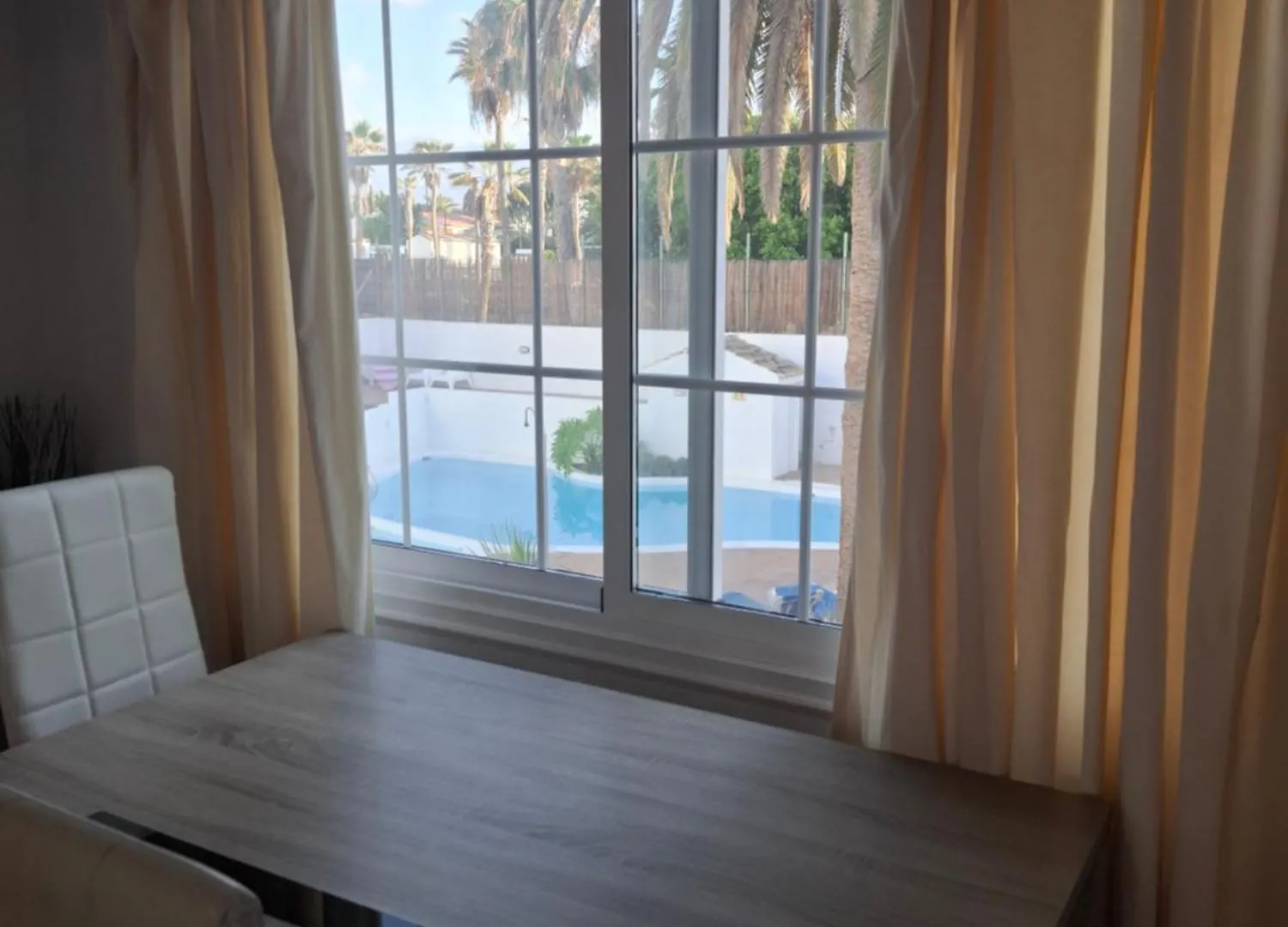 Las Olas Corralejo Beach アパート
